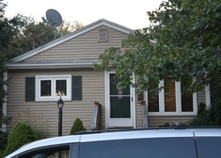 Pre-foreclosure Listing in BELCOURT AVE NORTH PROVIDENCE, RI 02911