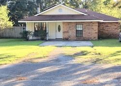Pre-foreclosure in  CRANE ST Slidell, LA 70460