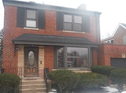 Pre-foreclosure Listing in N KIMBALL AVE LINCOLNWOOD, IL 60712