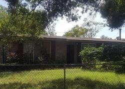  W Henry Ave, Tampa FL