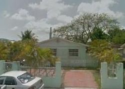 Pre-foreclosure in  SW 183RD ST Miami, FL 33177