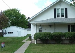 Pre-foreclosure in  E OAKLEY ST Glasford, IL 61533