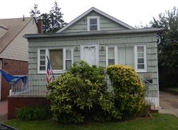 Pre-foreclosure in  HAMILTON AVE Lodi, NJ 07644