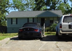 Pre-foreclosure in  BEACHVIEW DR Albany, GA 31705