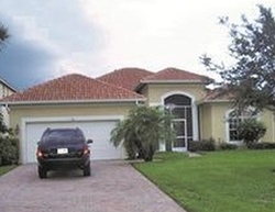 Pre-foreclosure in  NW BINGHAMPTON LN Port Saint Lucie, FL 34983