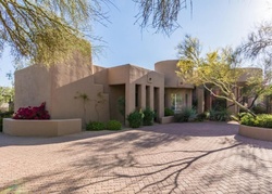 Pre-foreclosure in  E HAPPY VALLEY RD UNIT 330 Scottsdale, AZ 85255