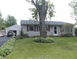 Pre-foreclosure Listing in BROOK DR VALPARAISO, IN 46385