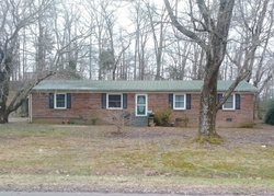Pre-foreclosure in  CHEROKEE DR New Johnsonville, TN 37134