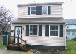 Pre-foreclosure Listing in WEST ST BORDENTOWN, NJ 08505