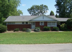  N Seneca Rd, Oak Ridge TN