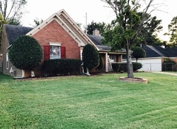 Pre-foreclosure in  AMBERVIEW CV Memphis, TN 38141