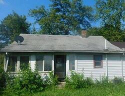 Pre-foreclosure in  STATE ST East Carondelet, IL 62240