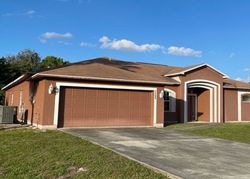 Pre-foreclosure in  SW UNDERWOOD AVE Port Saint Lucie, FL 34953