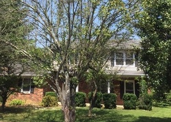 Pre-foreclosure in  SQUIRES RD Lexington, KY 40515