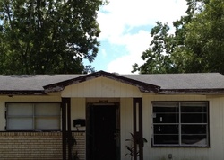  Knotty Oaks Trl, Houston TX