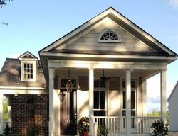 Pre-foreclosure in  GLASGOW AVE Baton Rouge, LA 70808