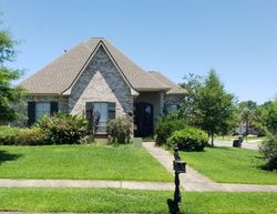 Pre-foreclosure in  SHADY CREEK AVE Baton Rouge, LA 70816