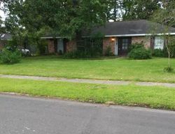 Pre-foreclosure in  PARKWOOD DR Baton Rouge, LA 70815