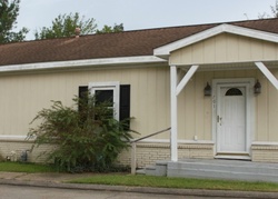 Pre-foreclosure in  MAIN ST Patterson, LA 70392