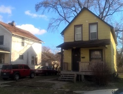 Pre-foreclosure in  MYRTLE AVE Columbus, OH 43211