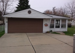 Pre-foreclosure Listing in PINGREE AVE WARREN, MI 48089