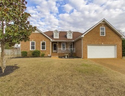 Pre-foreclosure in  CHASE LN Murfreesboro, TN 37130