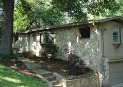 Pre-foreclosure in  LOCKWOOD CIR Chattanooga, TN 37415