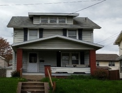 Pre-foreclosure Listing in ROSLYN AVE SW CANTON, OH 44710