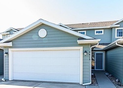 Pre-foreclosure Listing in W OAKCREST PL SIOUX FALLS, SD 57107