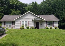 Pre-foreclosure in  DRURY DR Charlotte, NC 28206