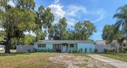 Pre-foreclosure in  GROVE ST Sarasota, FL 34239