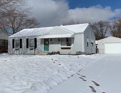 Pre-foreclosure in  W HARPER TER Peoria, IL 61604
