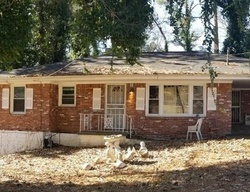  Green Forrest Dr, Decatur GA