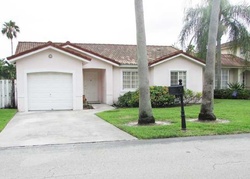 Pre-foreclosure Listing in NW 61ST AVE HIALEAH, FL 33015