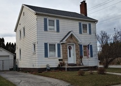 Pre-foreclosure in  FAHS ST York, PA 17404