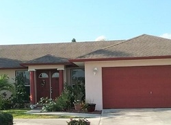 Pre-foreclosure in  SE 27TH TER Cape Coral, FL 33904
