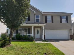 Pre-foreclosure in  EDENTON RD Goose Creek, SC 29445