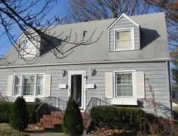 Pre-foreclosure in  SPRUCE AVE Garwood, NJ 07027