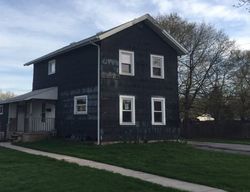 Pre-foreclosure Listing in IRVING ST LOCKPORT, NY 14094