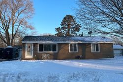 Pre-foreclosure Listing in KEITH RD CIRCLE PINES, MN 55014