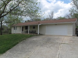 Pre-foreclosure Listing in MAPLE DR HERCULANEUM, MO 63048