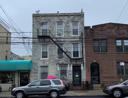 Pre-foreclosure in  14TH ST Astoria, NY 11102