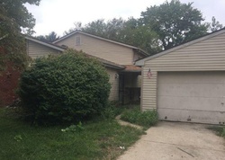 Pre-foreclosure in  WHETSTONE DR Groveport, OH 43125