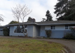 Pre-foreclosure Listing in TODD ST EUGENE, OR 97405