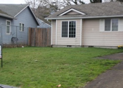 Pre-foreclosure in  CHERRYBUD CT SE Salem, OR 97317
