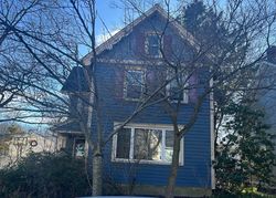 Pre-foreclosure in  MORRISON AVE Hightstown, NJ 08520