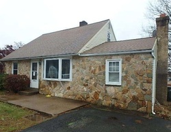 Pre-foreclosure in  PRESTON AVE Willow Grove, PA 19090