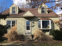 Pre-foreclosure in  BARCLAY AVE Morrisville, PA 19067