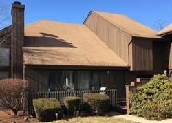 Pre-foreclosure Listing in KINGSBERRY DR SOMERSET, NJ 08873
