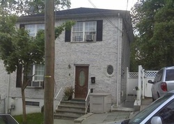 Pre-foreclosure in  CUNARD PL Staten Island, NY 10304